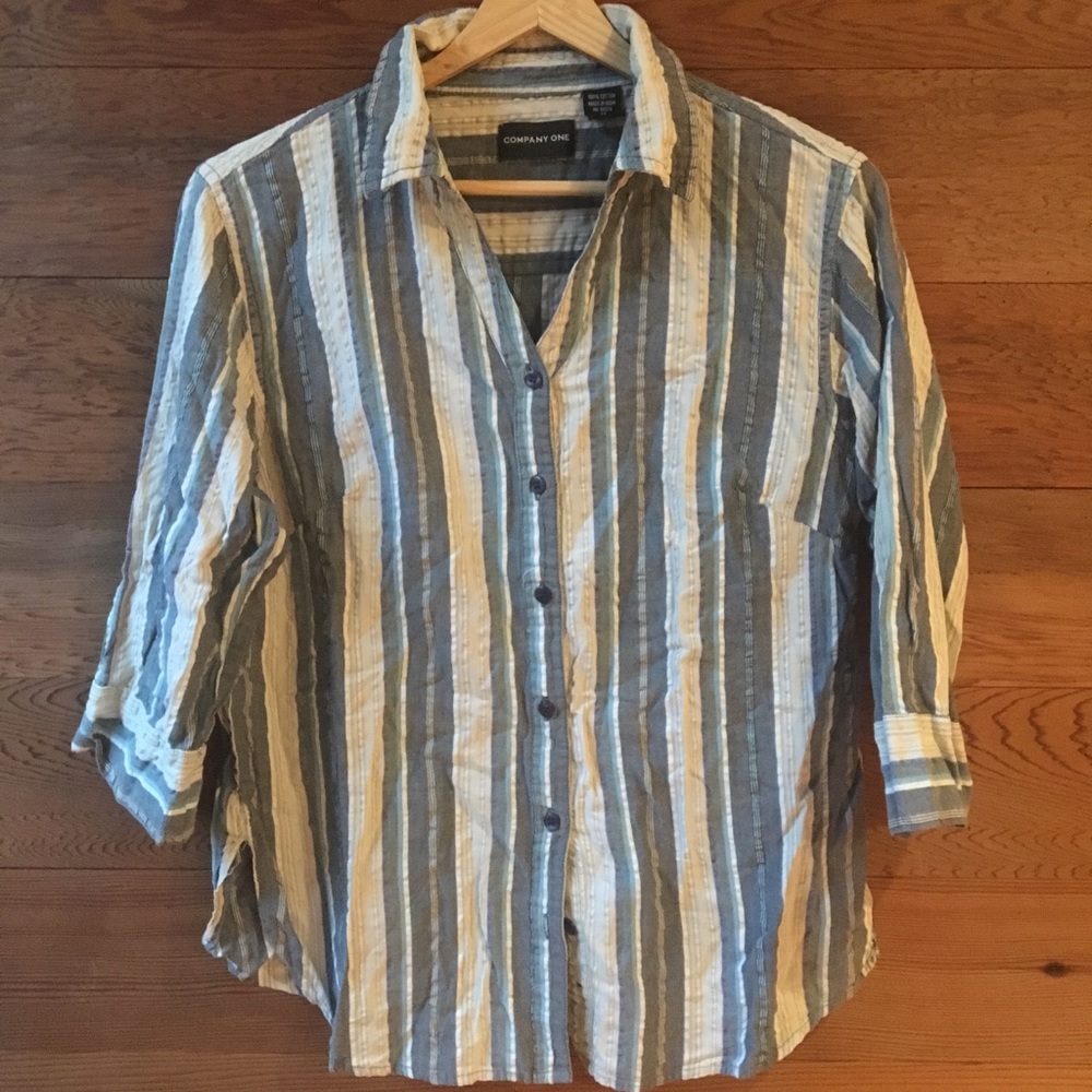 Vintage button down. light weight!